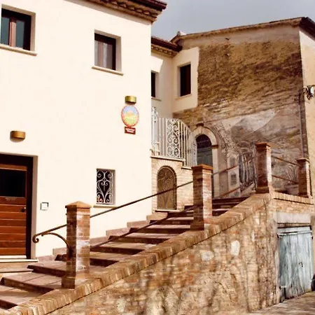 Hotel Agriturismo Pozzuolo Serrungarina